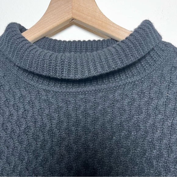 AYR Women Chunky Knit Le Square Sweater XL Black Boxy Extra Fine Merino Wool - Picture 3 of 8
